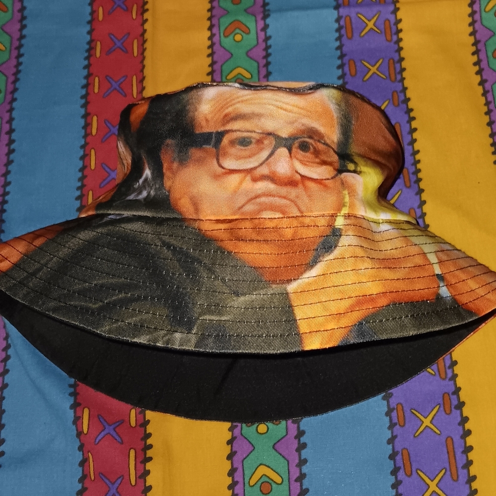 New Danny Devito All Over Print Bucket Hat Fishing Cap - Picture 2 of 2